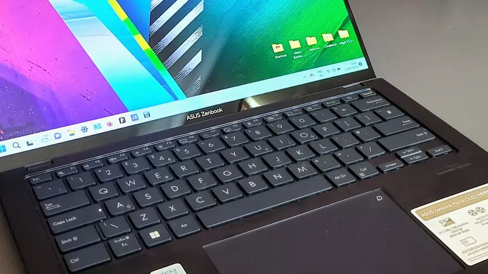 بررسی لپ تاپ Asus Zenbook 14 Pro OLED